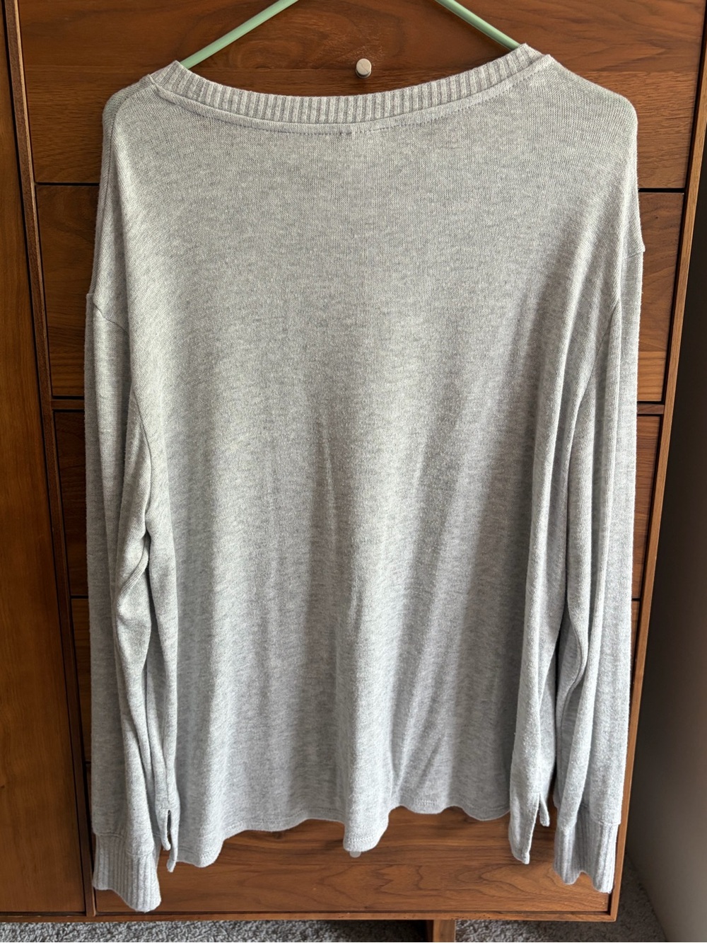 Target Light Gray Long Sleeve Women's Tee